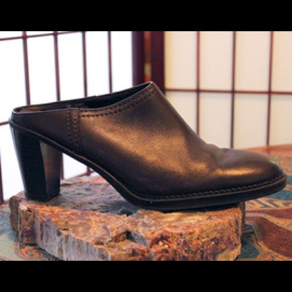 Brown heeled Mule - Picture 5 of 5